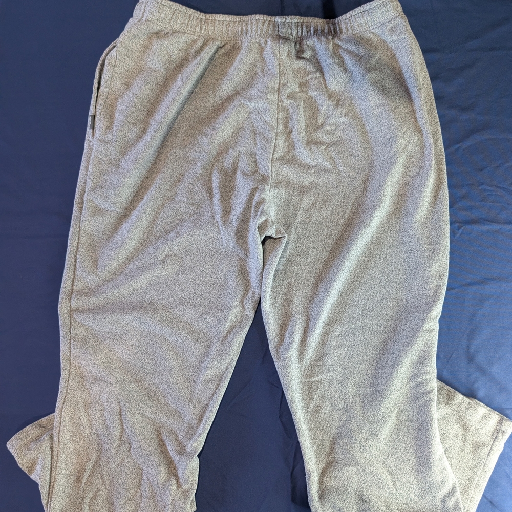 Eddie‎ Bauer Men's Light Gray Joggers XL